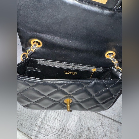 Chanel Makeup Bag crossbody purse chain CC black charm bucket bag pouch - Picture 4 of 8